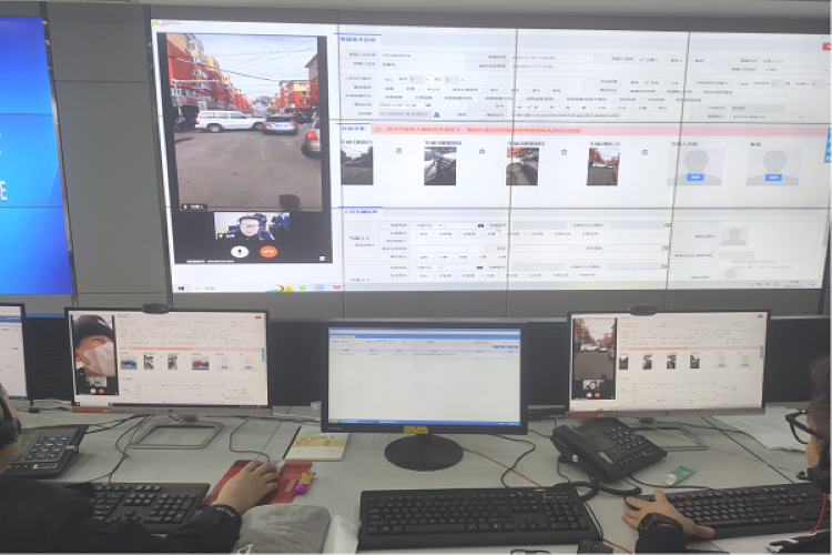 人保财险呼和浩特市分公司： “警保联动”解决马路梗阻