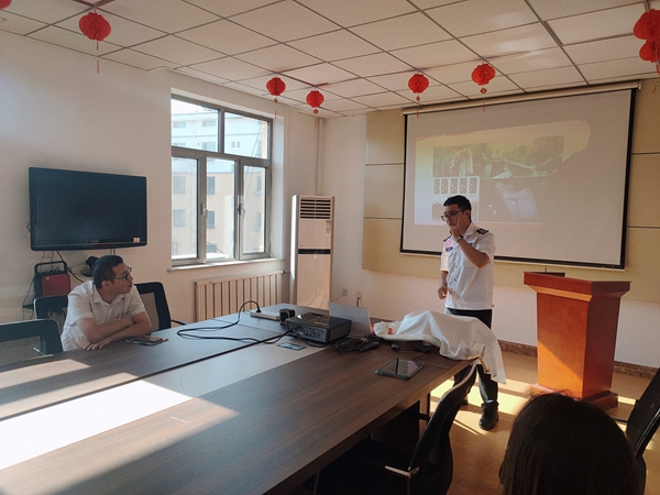 人保财险内蒙古包头土右支公司开展“人人讲安全，个个会应急”消防安全知识培训