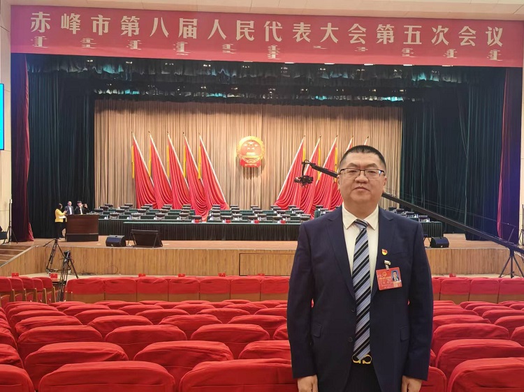 人保财险内蒙古赤峰市分公司主要负责人参加人代会，为保险发声