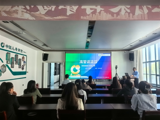 中国人寿财险兴安中心支公司开展“高管讲消保”活动